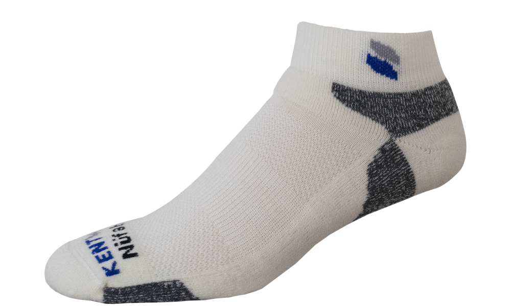 Kentwool's new socks with pain-relieving features - Same Guy Golf